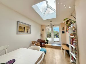 Photo 16- click for photo gallery